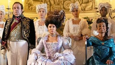 image de la news Bridgerton : ce personnage emblématique va-t-il définitivement quitter la série à l’issue de la saison 4 ?