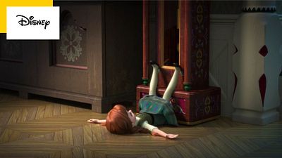 image de la news La Reine des neiges : appuyez sur pause à 9 minutes et 25 secondes, et regardez en haut de cette étagère !