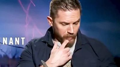 image de la news "Ils sont bons" : Tom Hardy ignore complètement DiCaprio dans cette séquence lunaire