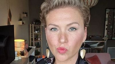 image de la news La villa des coeurs brisés : Lucie Mariotti a "augmenté ses tarifs", combien faut-il débourser pour la consulter ?