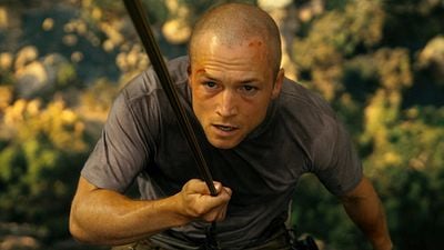 image de la news Apex : mais que signifie vraiment le titre du nouveau thriller Netflix avec Charlize Theron ?