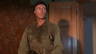 image de la news Ce soir sur Amazon : oubliez les Expendables, Christopher Walken et ses mercenaires sont déjà passés par là !