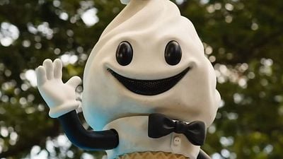 image de la news Premières images Ice Cream Man : vous aimez les glaces ? Vous allez changer d'avis avec cette bande-annonce qui fait froid dans le dos