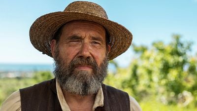 image de la news Enchaînés sur France 2 : la série a-t-elle vraiment été tournée à la Réunion ?