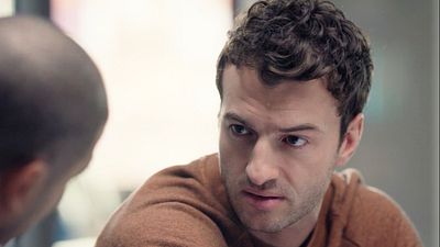 image de la news Plus belle la vie : "Je veux juste être sûr qu’il ne lui est rien arrivé"... Samuel enquête sur une étrange disparition