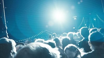 image de la news Il y a 18 ans, des millions de fans de science-fiction étaient soufflés par la puissance visuelle de cette affiche