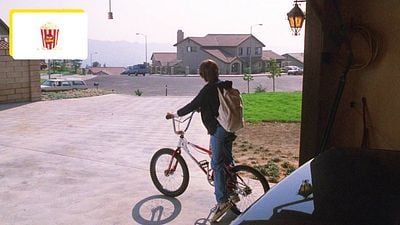 image de la news Noté 4,3 sur 5, ce film fantastique a marqué des générations entières d'enfants... Ce qui se passait en coulisses va vous toucher en plein coeur !