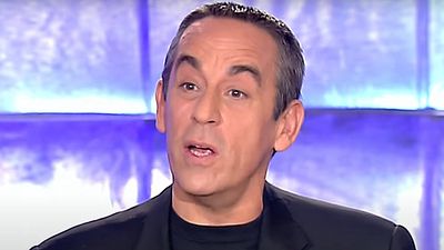 image de la news Il y a 21 ans, Thierry Ardisson avait surpris Brad Pitt et Matt Damon avec deux questions très provocantes