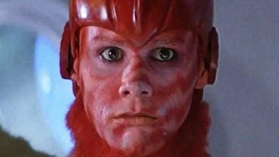 image de la news Il y a 38 ans, Jim Carrey était un extra-terrestre à fourrure rouge dans une comédie de science-fiction que personne n'a vue !