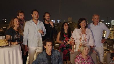 image de la news L’Agence : qui sont les Kretz, la famille d'agents immobiliers star de la télé ?