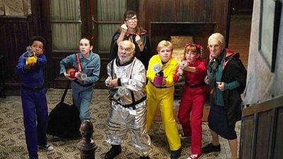 image de la news Premières images : cette comédie française aux 6 millions d'entrées cumulées revient pour un 6ème film au parfum d'Halloween !
