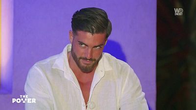 image de la news The Power : Giovanni en plein doute à quelques heures de la cérémonie, l’alliance de Manon Tanti en difficulté ? Ce rebondissement qui vous attend ce lundi 19 mai