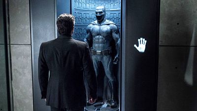 image de la news "Il est le Bruce Wayne le plus évident de tous les Batman" : 10 ans après, Zack Snyder continue de défendre ardemment son célèbre film DC
