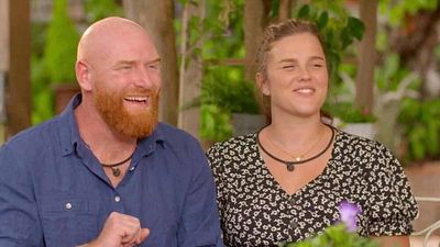 image de la news Lucile (L’amour est dans le pré) maman débordée depuis la naissance de son fils, elle se confie sur Instagram