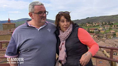 image de la news L'amour est dans le pré : Sophie a tourné la page Roméo... et s'affiche avec un nouvel homme