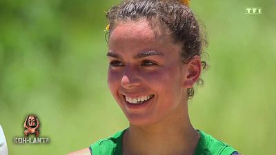 image de la news "Trop exubérante", Lola (Koh-Lanta) répond avec humour aux tacles des aventuriers