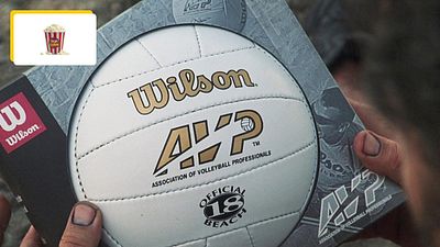 image de la news Il y a 24 ans, l'un des objets les plus célèbres du cinéma est né grâce à un vrai ballon