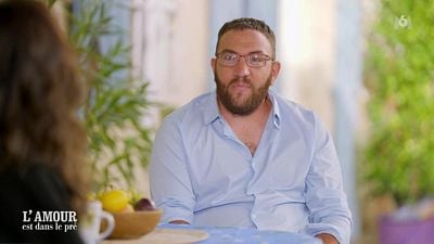 image de la news L'amour est dans le pré : surprise, Anthony annonce qu'il est en couple et ce n'est pas avec Évelyne !