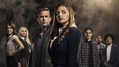 image de la news Legacies sur Syfy : comment se termine le spin-off de The Vampire Diaries ?