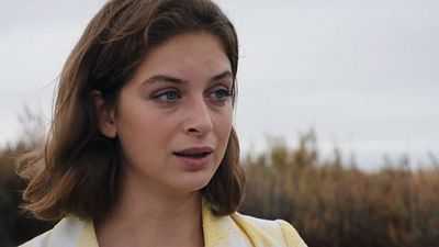 image de la news Ici tout commence sur TF1 : Carla va-t-elle accepter la demande en mariage de Bérénice ?