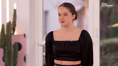 image de la news "Mon cerveau a vrillé", Julie rate son évaluation et s'embrouille avec les autres candidats