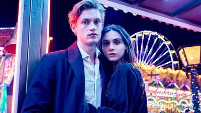 image de la news A mi-chemin entre Twilight et Roméo et Juliette, découvrez la nouvelle série romantique avec la star de Maxton Hall