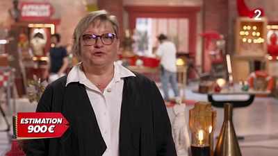 image de la news Affaire conclue : elle trouve un vieux vase au fond d'un placard... et le vend trois fois son prix estimé à l'acheteur Bernard Dumeige (vidéo)