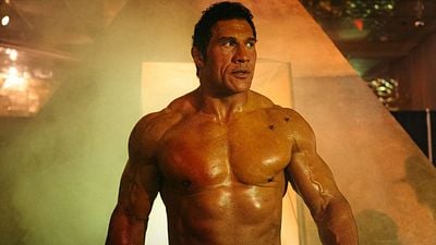 image de la news Dwayne Johnson méconnaissable et en route vers son meilleur rôle ? Découvrez la bande-annonce de Smashing Machine