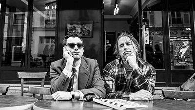 image de la news Une comédie sur le film qui a révolutionné le cinéma français : on a vu Nouvelle Vague à Cannes 2025 et on a bien ri