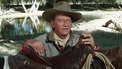image de la news "Il restait là, la tête baissée" : il y a 76 ans, John Wayne a été maltraité sur le plateau de ce chef d'oeuvre du western