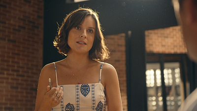 image de la news Tout pour la lumière : "Elle est complètement manipulée" ... Flore Bonaventura revient sur la relation tumultueuse d'Iris et Swann