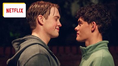 image de la news "Nous avons tourné pendant 7 heures" : comment Kit Connor (Nick) et Joe Locke (Charlie) ont préparé leur scène intime dans Heartstopper ?