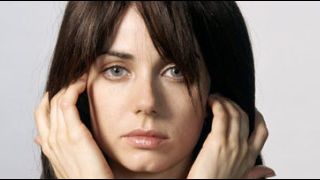 image de la news Mia Kirshner: de "The L Word" à "Vampire Diaries"