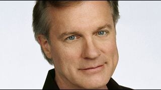 image de la news Stephen Collins rejoint "No Ordinary Family" !