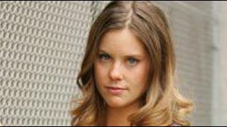 image de la news Ashley Williams remplace Eliza Dushku dans "Bird Dog"