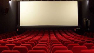 image de la news Plus de spectateurs et plus d'habitués au cinéma en 2010