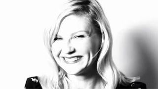 image de la news Kirsten Dunst dans le dernier clip de REM [VIDEO]