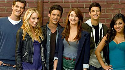 image de la news "La vie secrète d'une ado ordinaire" et "The Exes" renouvelées !