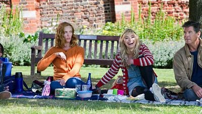 image de la news Pierce Brosnan chez le réalisateur de "l'Arnacoeur" [PHOTO]