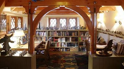 image de la news Fan de Tolkien, un architecte se construit une maison de Hobbit [VIDEO]