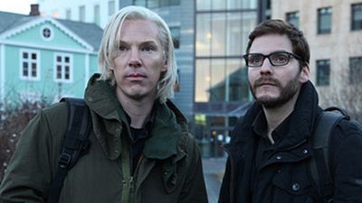 image de la news Premier aperçu de Benedict Cumberbatch en Julian Assange ! [PHOTO]