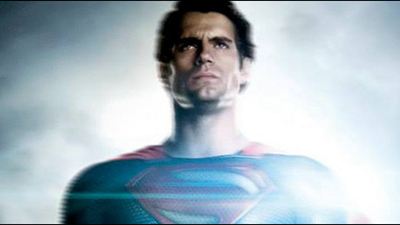 "Man of Steel" : Superman, Jor-El et Zod s'affichent ! [PHOTOS]