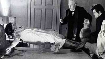 image de la news "L'Exorciste" : une série pour fêter les 40 ans du film d'horreur culte ?