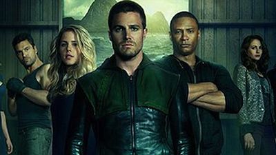 image de la news "Arrow" : l'affiche de la saison 2 ! [PHOTO + VIDEO]