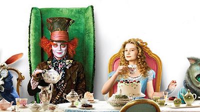 image de la news "Alice 2" : Johnny Depp et Mia Wasikowska de retour au Pays des Merveilles