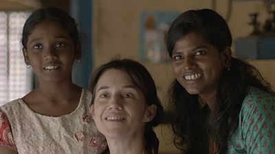 image de la news Bande-annonce de "Son épouse" : Yvan Attal dévasté par la mort de Charlotte Gainsbourg