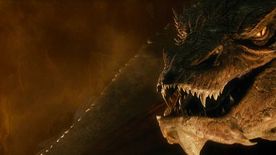 image de la news "La Désolation de Smaug" : quand Benedict Cumberbatch devient Smaug [VIDEO]