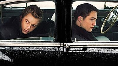 image de la news Life : photo de Dane DeHaan en James Dean face à Robert Pattinson