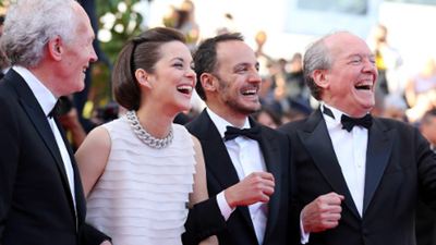 Cannes 2014 : le sourire de Cotillard, le rire des Dardenne... Sur le tapis rouge du 20 mai