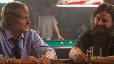 image de la news Owen Wilson et Zach Galifianakis: les 1ères images du film du créateur de Mad Men